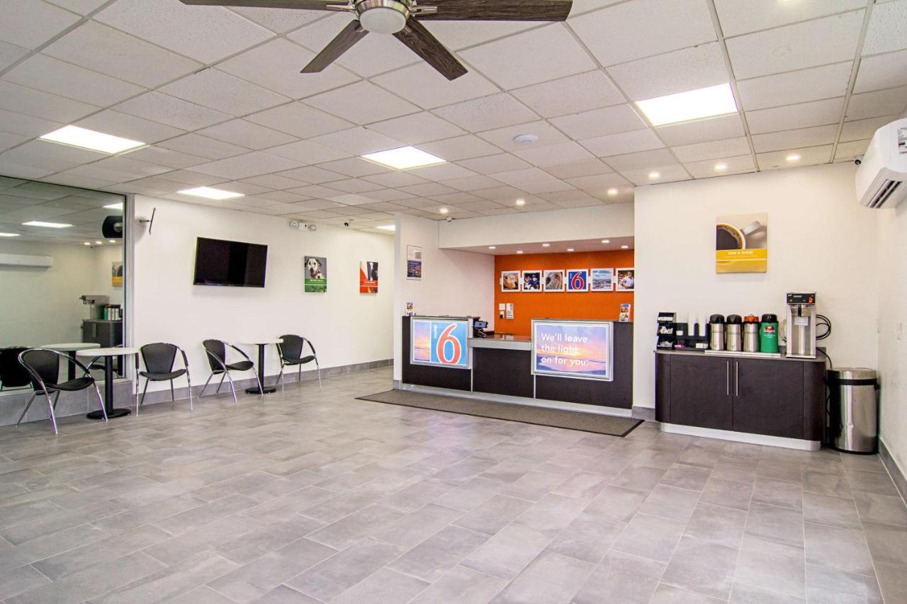 Motel 6-Starke, Fl Bagian luar foto