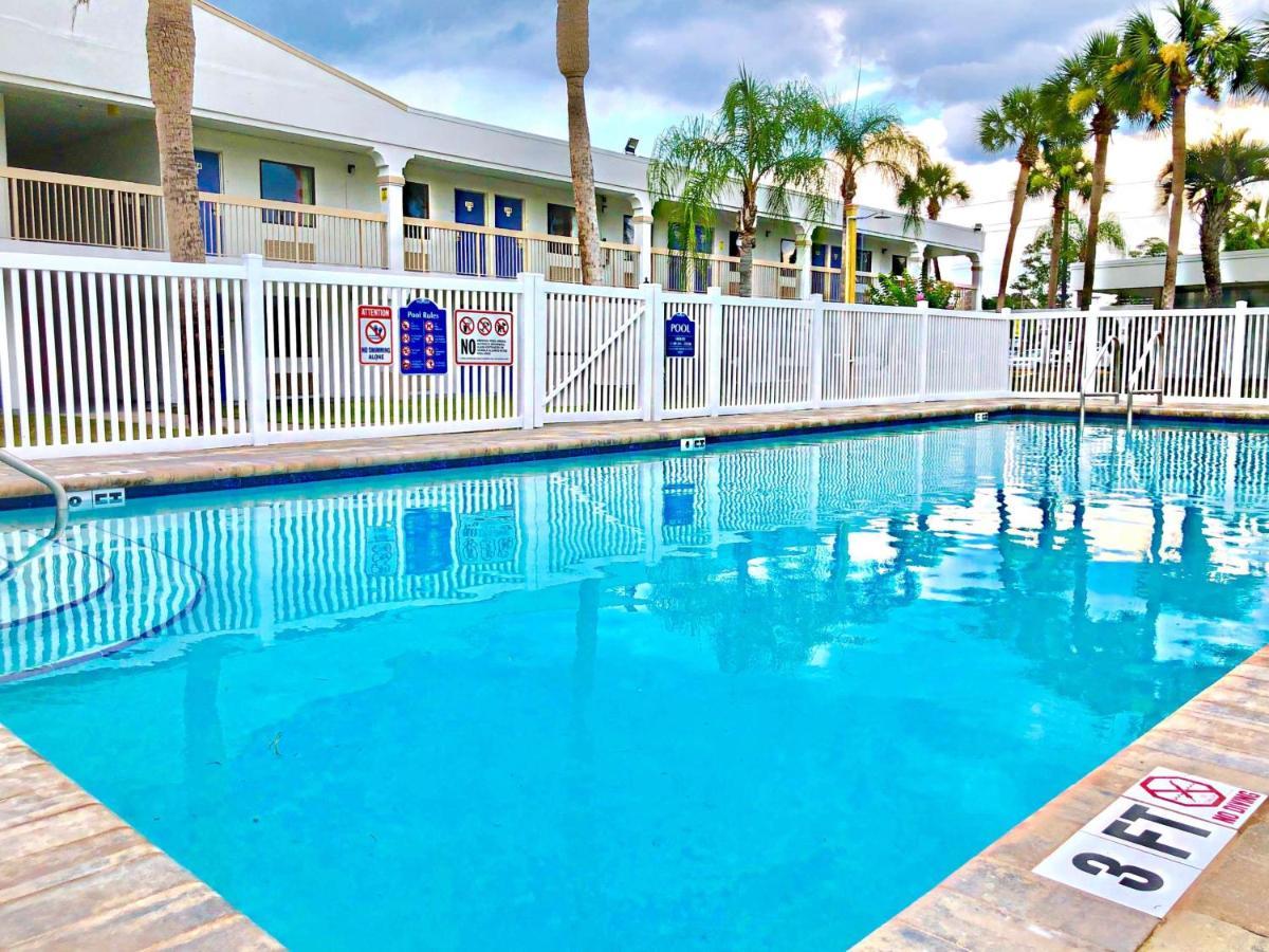 Motel 6-Starke, Fl Bagian luar foto